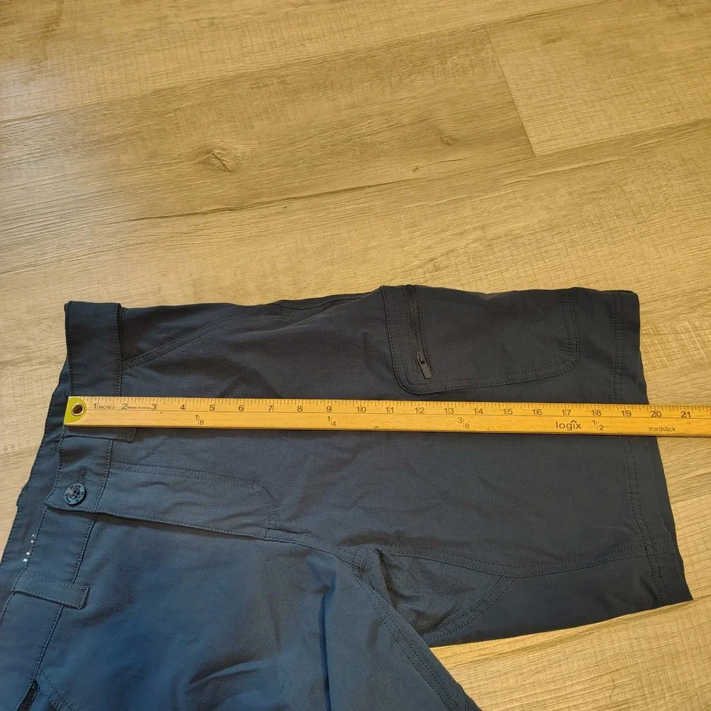 Huk Mens Performance Fishing Shorts Navy Blue Cargo Pockets Size M Medium